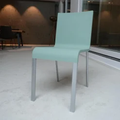Stuhl 03 Sitzschalenfarbe Mint Untergestell Pulverbeschichtet Silber Glatt