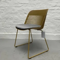 Stuhl Aiir Schale Kunststoff Saffron Braun-Grün ohne Kissen