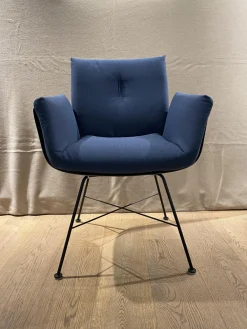 Stuhl Alvo Stoff 7200 Dunkelblau Gestell M20 Lack Schwarz