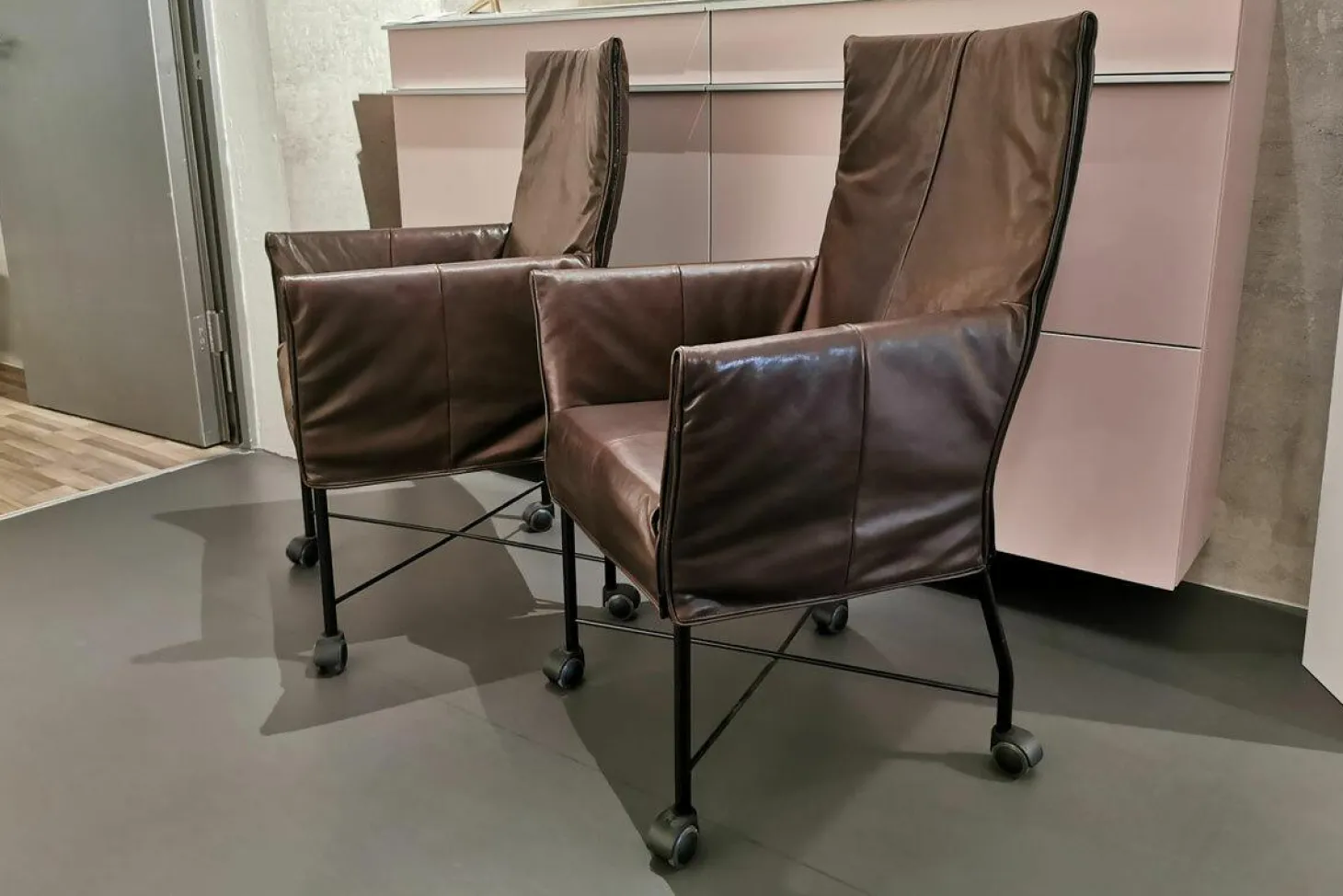 Stuhl Chaplin Flex Leder Rancho Sienna Braun Gestell Büro Metall Schwarz Mit Rollen