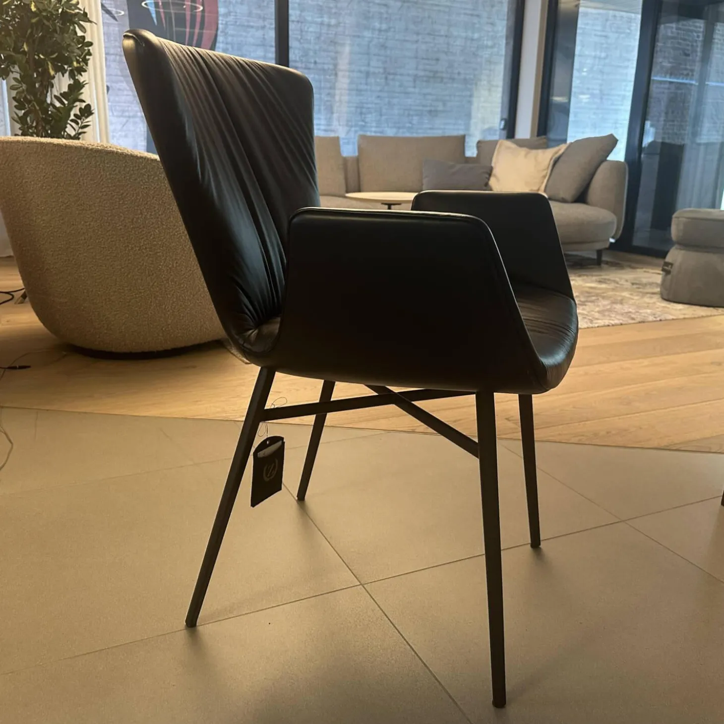 Stuhl Dexter 2058 Leder II Elmosoft 93068 Braun Gestell Stahl Schwarz