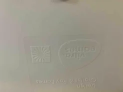 Stuhl DSW Eames Plastic Side Chair Dunkelgrau Eisgrau mit Sitzpolster