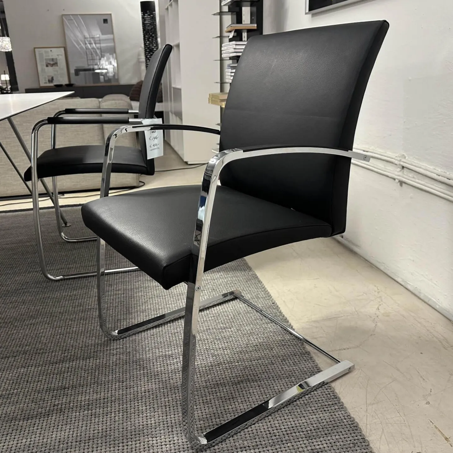 Stuhl Freischwinger Paco Leder Schwarz Nappa