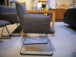 Stuhl Heaven Dining Stoff Mara Graphit Grau Gestell Metallkufe Schwarz Mit Armlehne