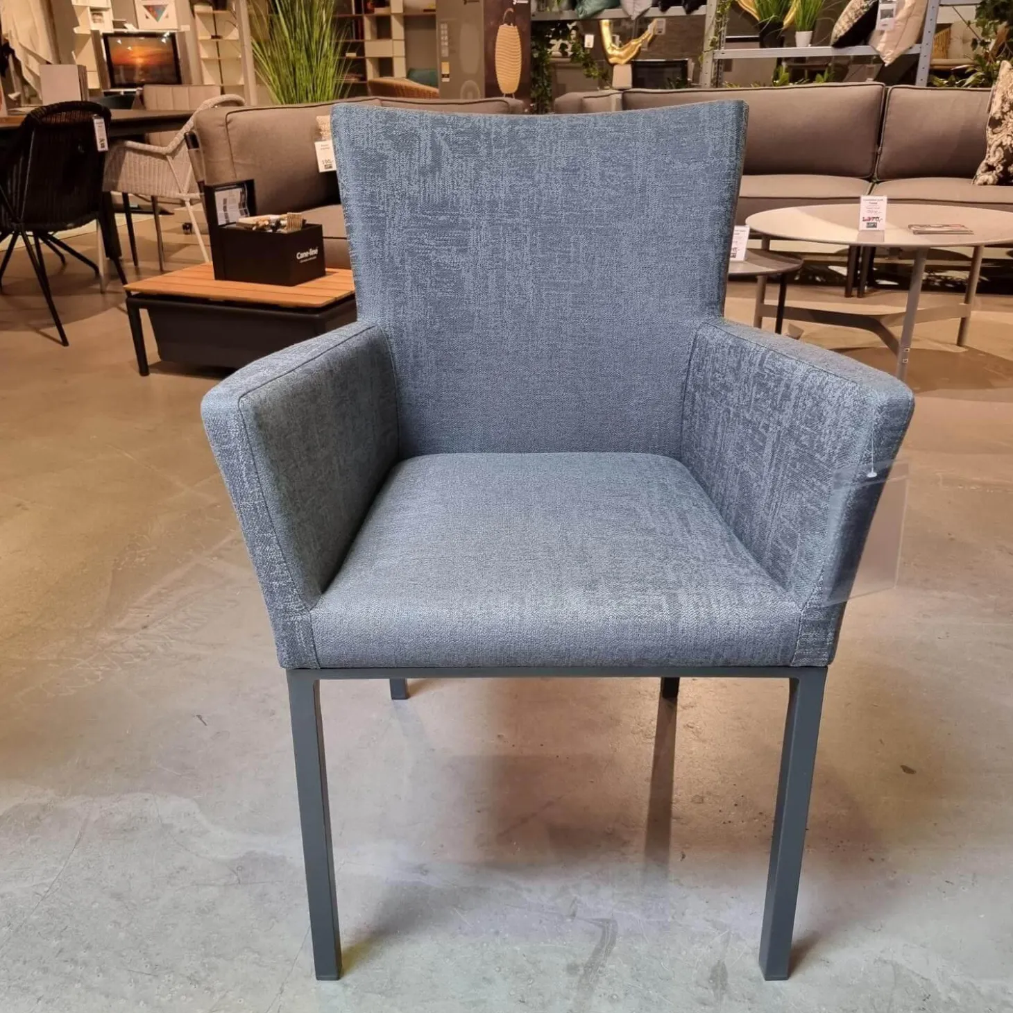 Stuhl Outdoor Artus Outdoorstoff Dunkelgrau Schiefergrau Meliert Gestell Aluminium Anthrazit