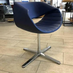 Stuhl Perillo Leder Dunkelblau Kreuzfuß Verchromt