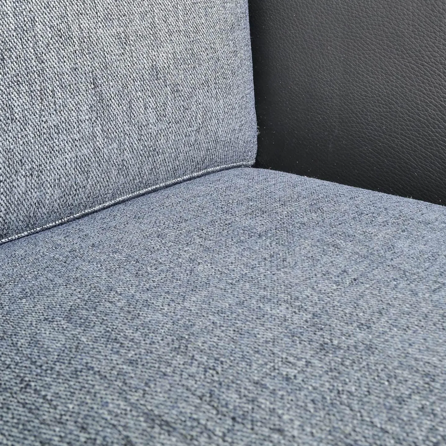 Stuhl Polo Dining Mit Armlehne Sitz Stoff Noah Grau Rücken Leder Normandie Schwarz Füße Eiche Schwarz Gebeizt