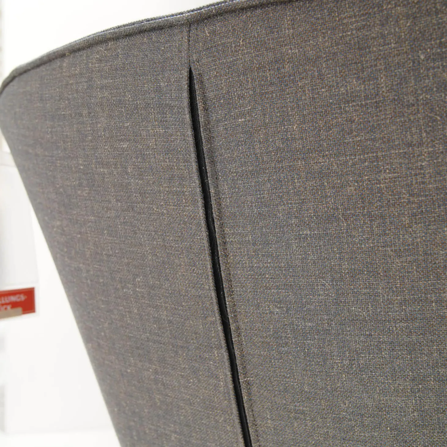 Stuhl SE383 Bezug Stoff 05.217 Blaugrau Metallfuß Lackiert Verkehrsschwarz