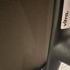 Stuhl Soft Pad EA 208 Leder Premium Jade Grün Gestell Klassische Höhe Schwarz