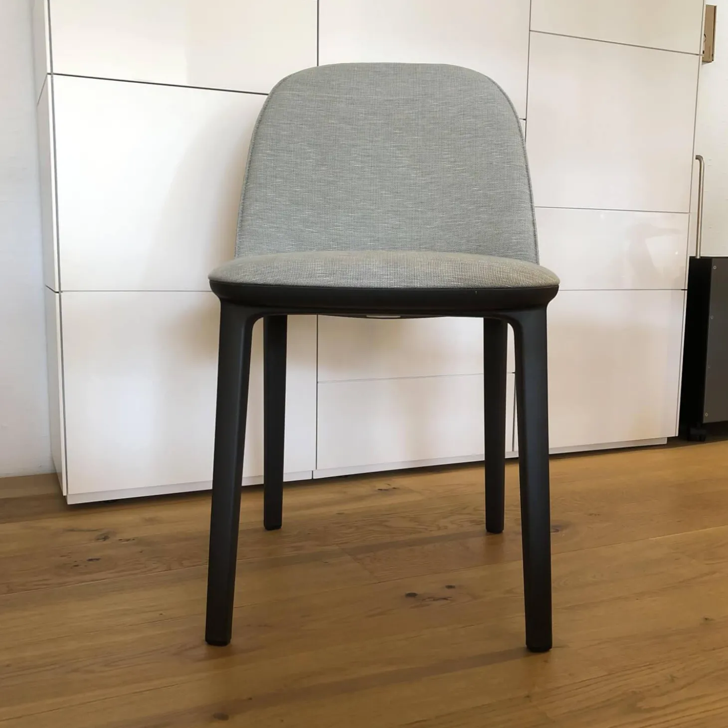 Stuhl Softshell Side Chair Stoff Reed Stahlblau