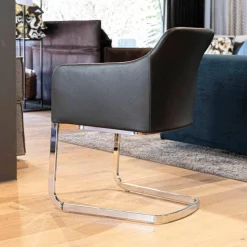 Stuhl Youma Leder Schwarz Belo 1601 Nero Gestell Alu Glänzend SA 61