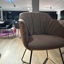 Stuhlsessel 641 Schale Leder 38 112 Kupferbraun Sitz Stoff 24 514 Beige Gestell Stahl Verkehrsschwarz