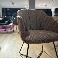 Stuhlsessel 641 Schale Leder 38 112 Kupferbraun Sitz Stoff 24 514 Beige Gestell Stahl Verkehrsschwarz