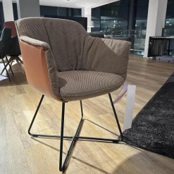 Stuhlsessel 641 Schale Leder 38 112 Kupferbraun Sitz Stoff 24 514 Beige Gestell Stahl Verkehrsschwarz