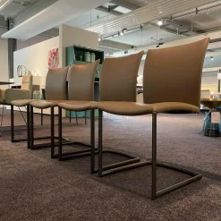 Stuhlset 2071 Nobile Swing Soft Leder I L627 Gestell Dunkelbronze