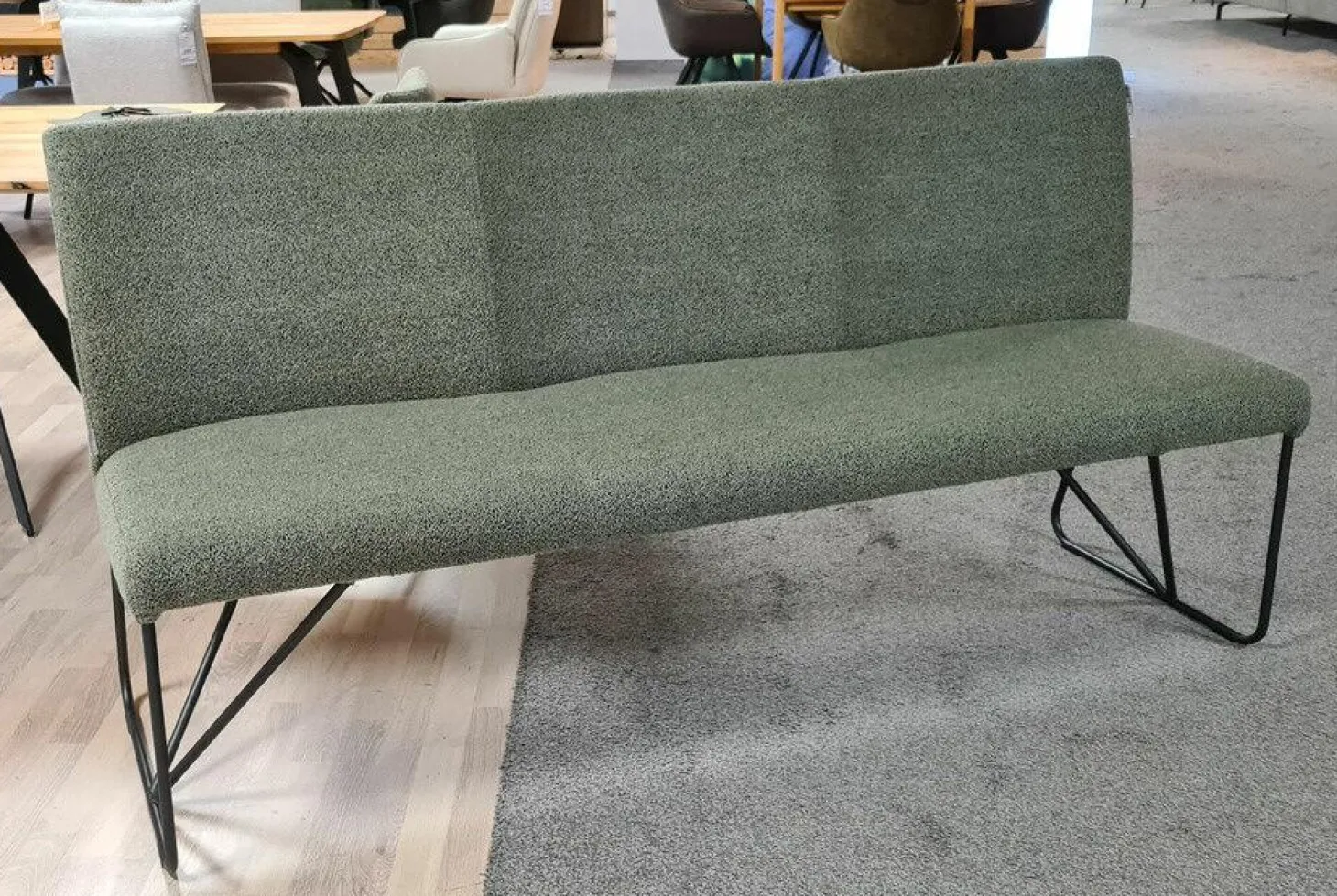 Stuhlset Nashville Stoff Alpine Thyme Grün Gestell Metall Schwarz mit Bank