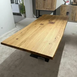 Säulenesstisch Asteiche Hartwachsöl Natur Fuß Metallplatte