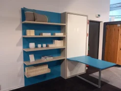 Systemwand Telemaco Strukturlack Canapa Hellblau Und Weiss Mit LED Beleuchtung Und Intrigierten Klappbett Ohne Dekoration