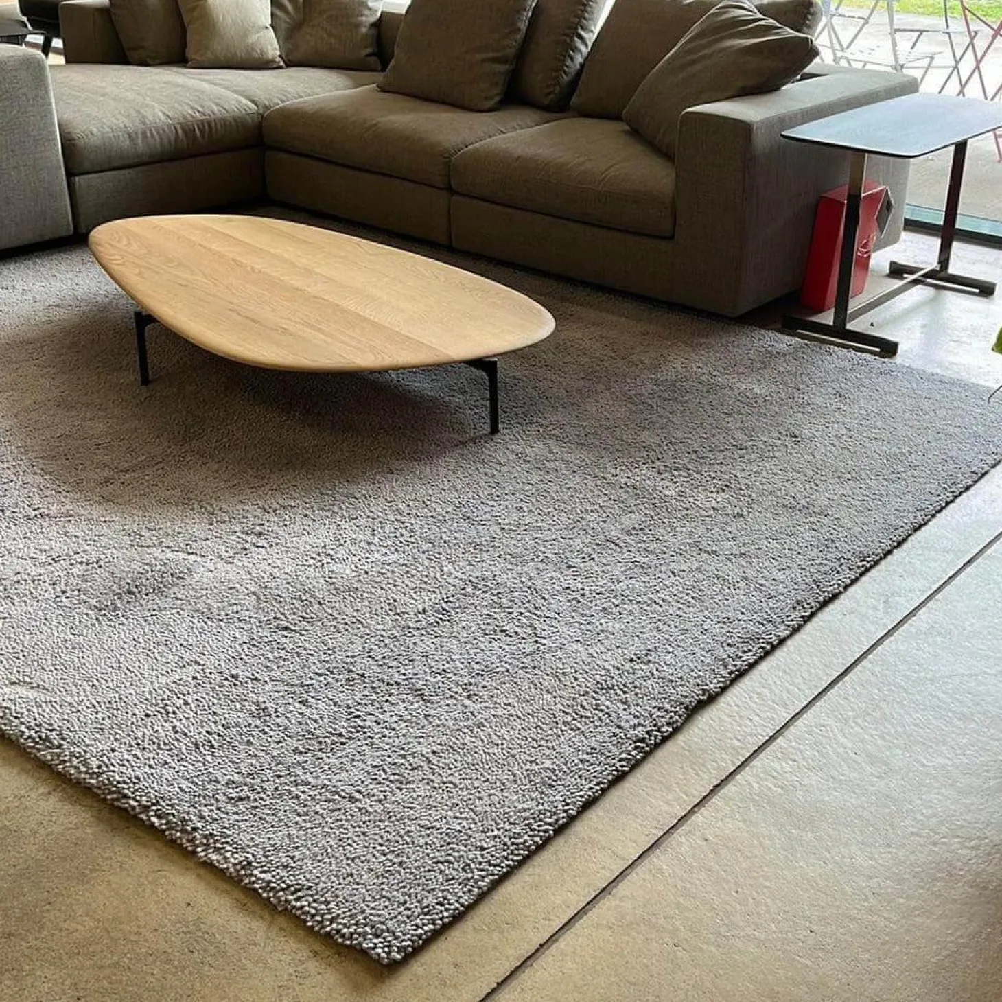 Teppich Basalt Low Schurwolle 054 Hellgrau Grau 240x370