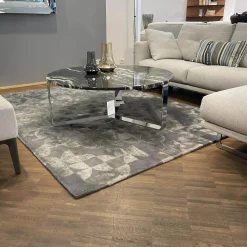 Teppich Obsidian In Verschiedenen Grautönen Aus Neuseelandwolle Tencel Handgetuftet