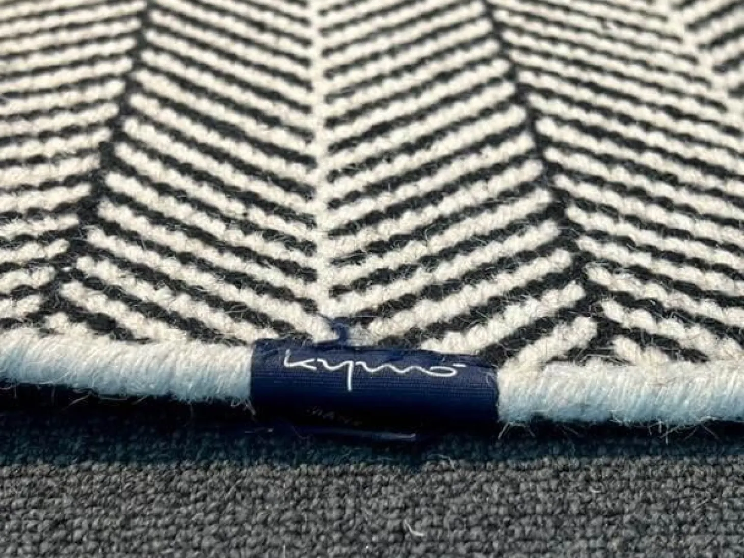 Teppich The Lab Amen Break Farbe White & Black 300x200