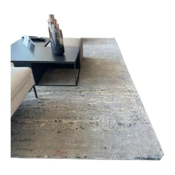 Teppich 250x350 Legends of Carpets Mpando Wolle Seide Brennnessel Grau Weiß Rot Braun