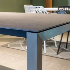 Tisch Basso Gestell Edelstahl Platte Keramik Basalt