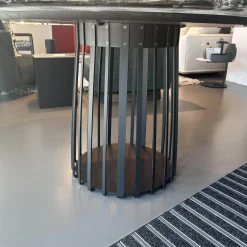 Tisch BC 07 Basket Platte Stein Verde Lepanto Schwarz Weiß Rund Streben Tiefschwarz Schwarz