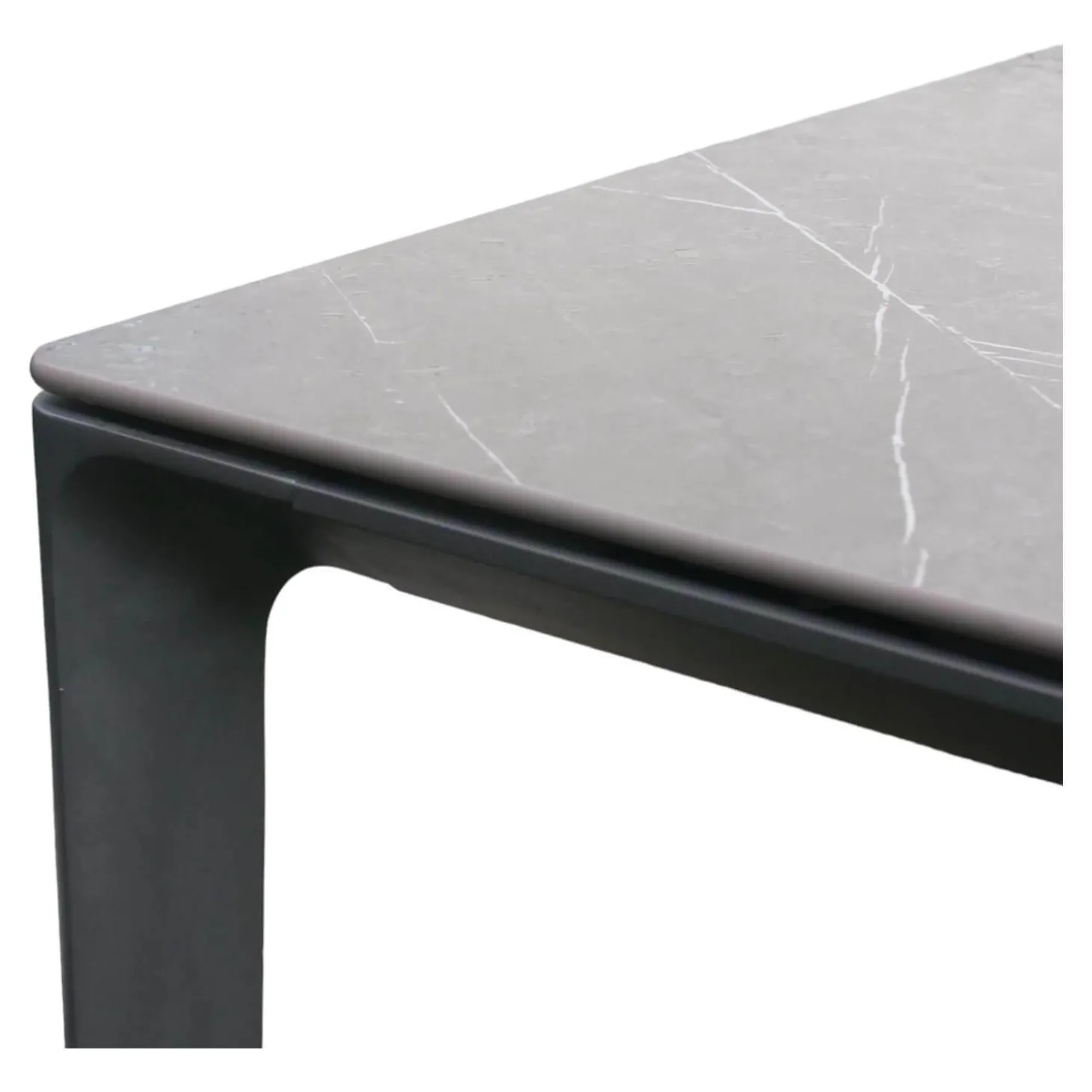 Tisch Carver Outdoor Tischplatte Ceramic Nero Meteor Dunkelgrau Gestell Pulverbeschichtetes Aluminium Meteor Anthrazit