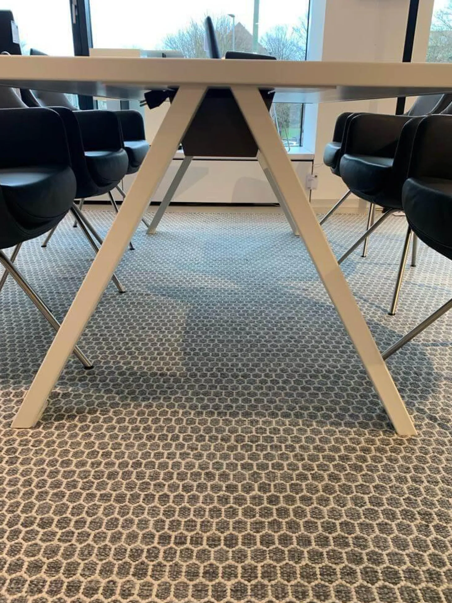 Tisch Cross Platte Stahl Weiß Matt Gestell Bianco Opaco