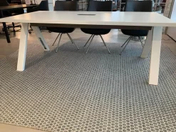 Tisch Cross Platte Stahl Weiß Matt Gestell Bianco Opaco