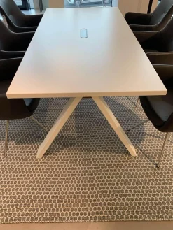 Tisch Cross Platte Stahl Weiß Matt Gestell Bianco Opaco