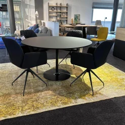 Tisch Dizzie Laminat Fenix Schwarz Tischplatte Medium Density Fireboard Schwarz Lackiert Gestell Stahl Schwarz Matt Lackiert