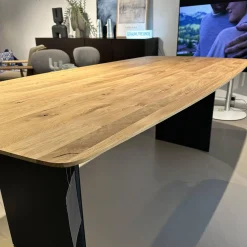 Tisch Eldur 8360041 S Platte Eiche Massiv Gestell Metall Stahlwange Schwarz Bootsform