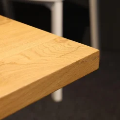 Tisch Elvis Platte Eiche Mit Gerader Kante Gestell Schwarz Matt Lackiert