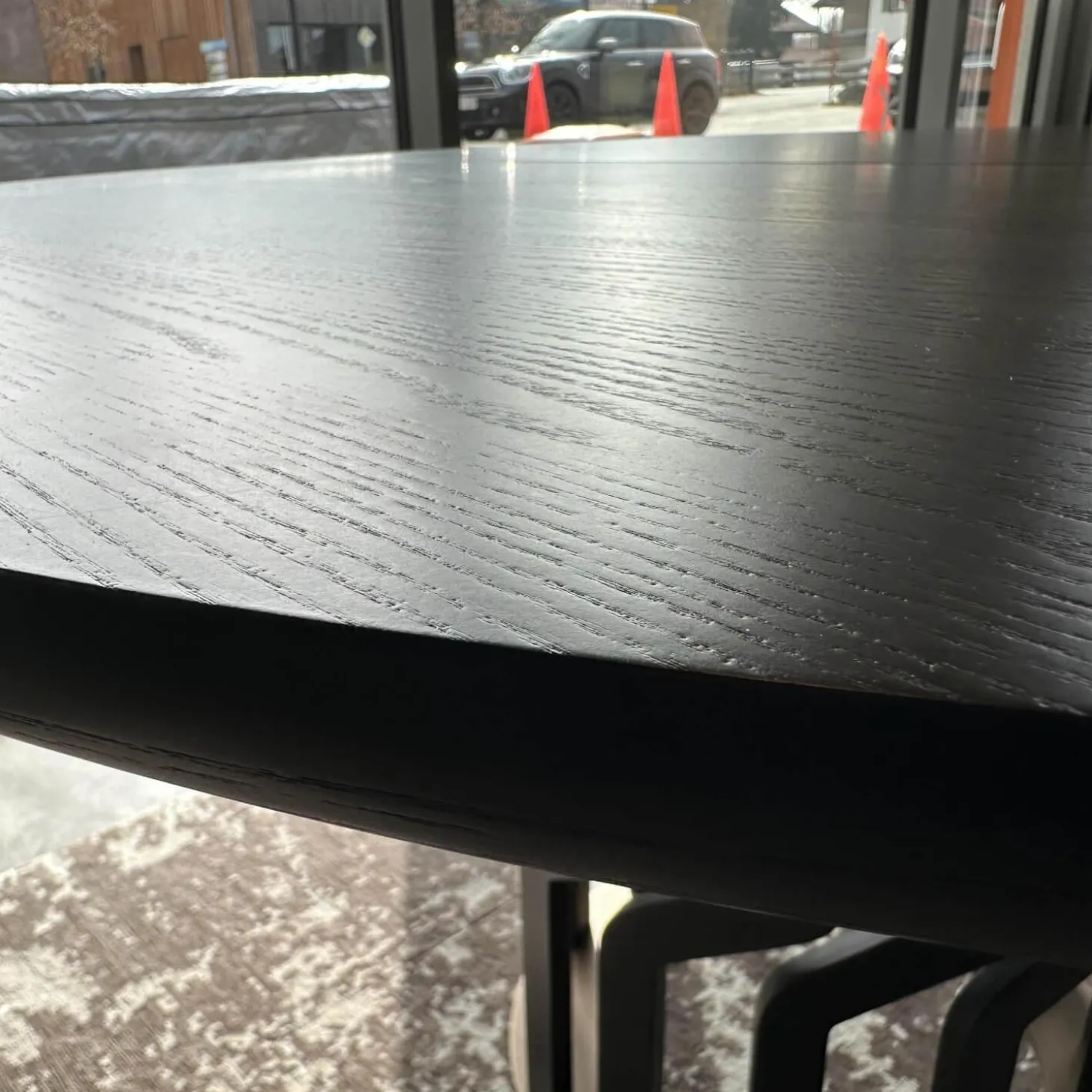 Tisch Intreccio 950 TC1 Esche Schwarz Gebeizt