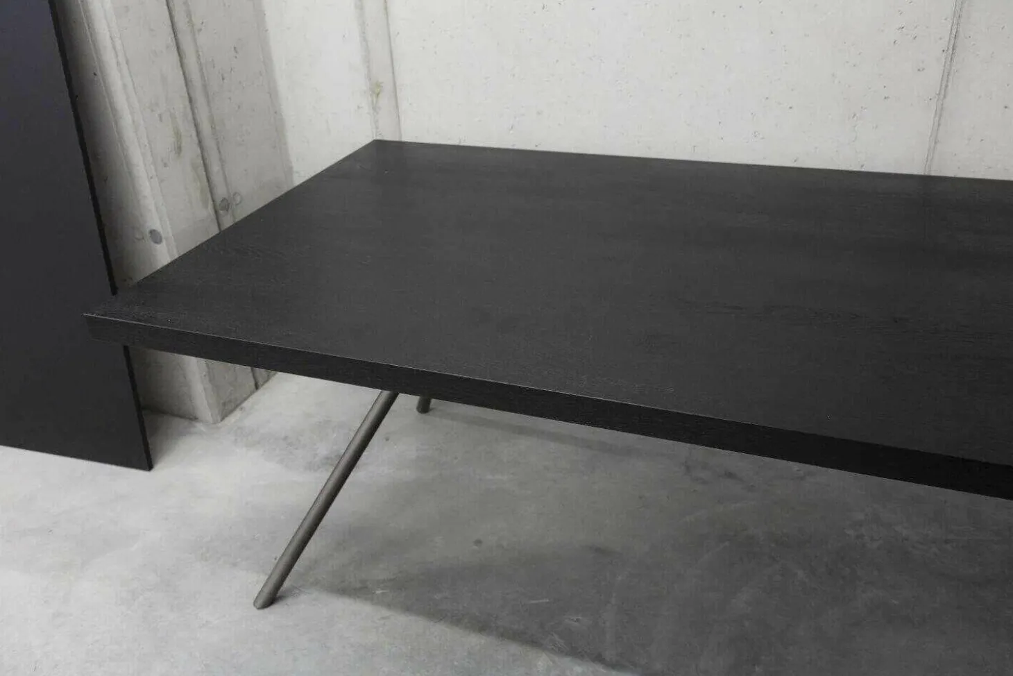 Tisch Iron Light Squared Eiche Mit Knoten