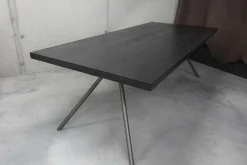 Tisch Iron Light Squared Eiche Mit Knoten