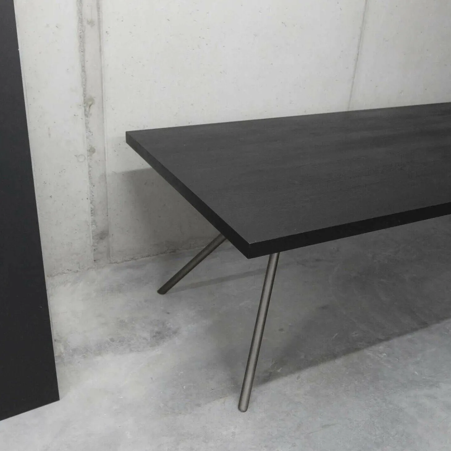 Tisch Iron Light Squared Eiche Mit Knoten