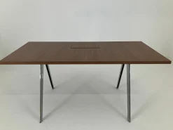 Tisch Ray Table Flex 9811/0 Platte Furnier Amerikanischer Nussbaum Gestell Aluminium Poliert