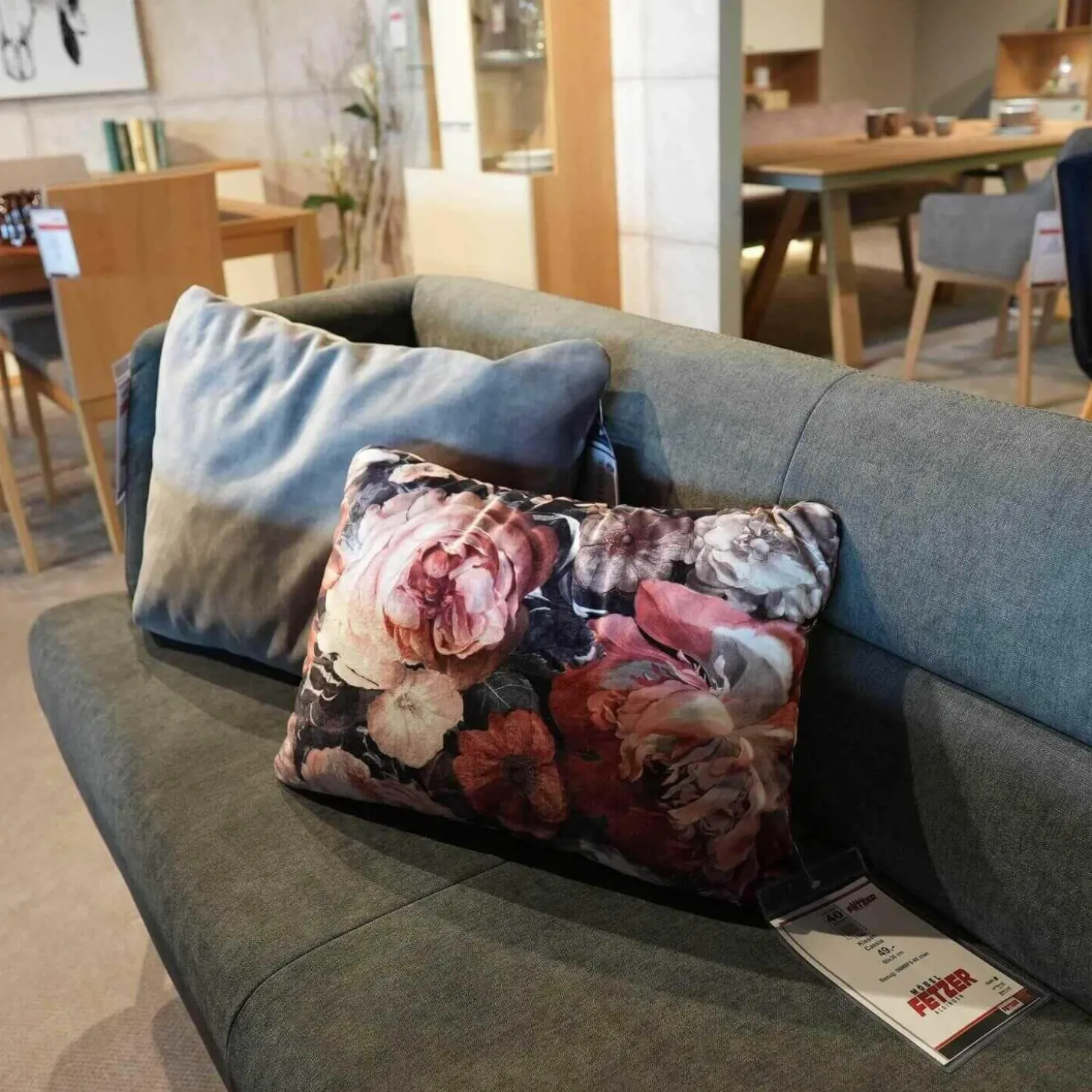 Tischgruppe Cassia Mit 4 Stühlen Und Bank Wildeiche Bianco Metall Schwarz