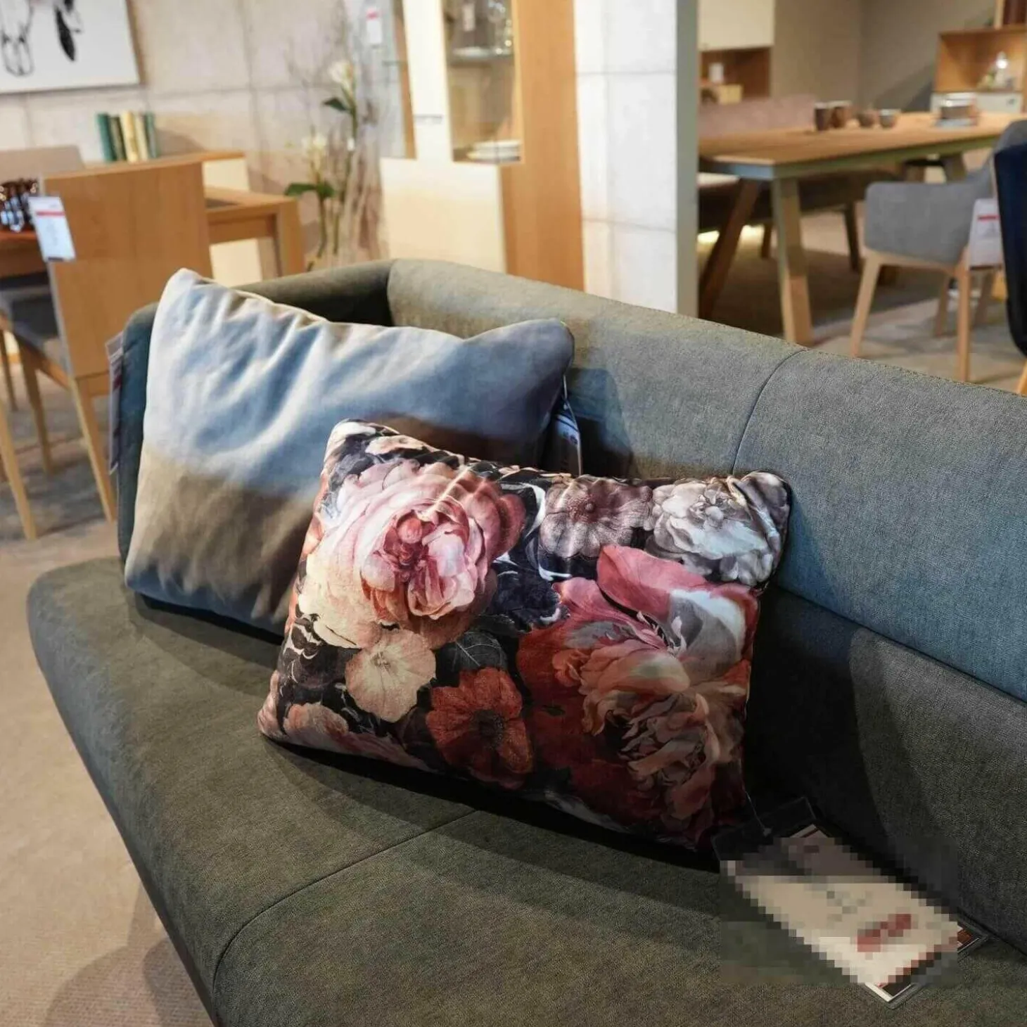 Tischgruppe Cassia Mit 4 Stühlen Und Bank Wildeiche Bianco Metall Schwarz