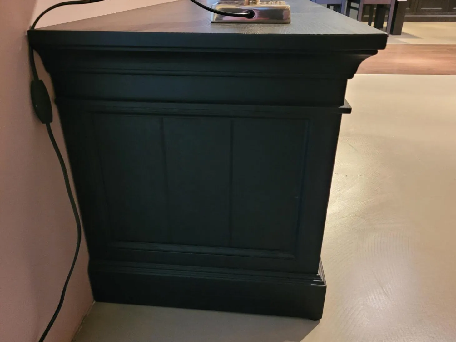 TV-Bank Veluwe Eiche Massiv Schwarz