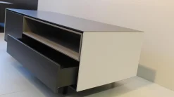 TV-Möbel Holz Seiten Weiß Nische Kieselstein Gestell Schwarz