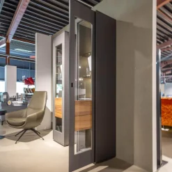 Vitrine 440 Lavato Rechts Kernnussbaum Schiefergrau Inklusive Beleuchtung