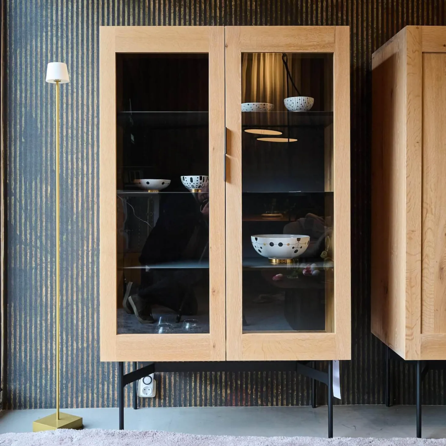 Vitrine BC04 Offen Eiche Weiß Pigmentiert Mit Glasscheiben