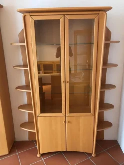 Vitrine Genius Massivholz Buche Massiv Mit Beleuchtung