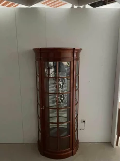 Vitrine Halbrund Kirsche Massiv Lackiert Rotbraun mit Beleuchtung