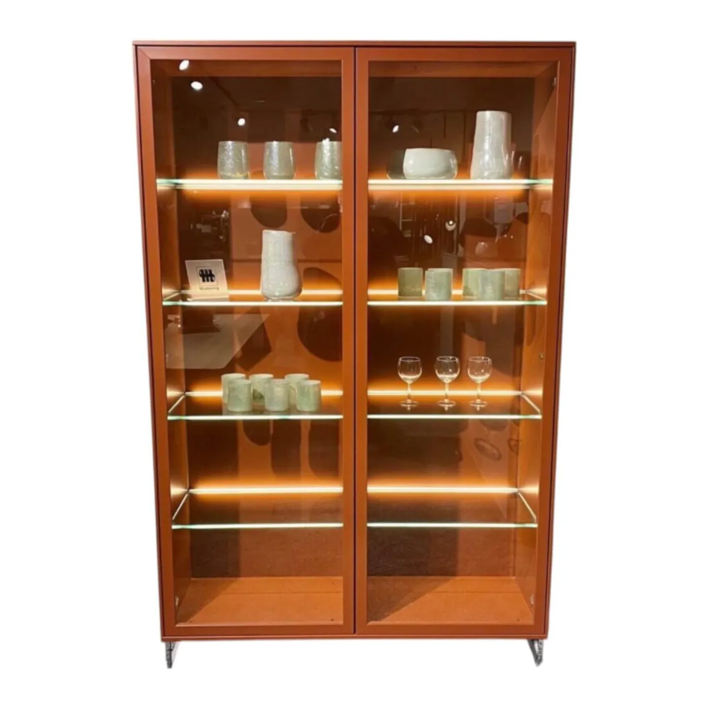 Vitrine Kara Frame Lack Hocglanz Ziegelrot Orange Kufen Edelstahloptik Mit Beleuchtung