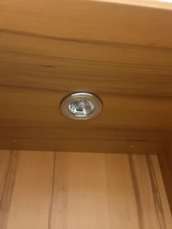 Vitrine Modell Nova Kernbuche Furniert 1-Türig Parsolglas